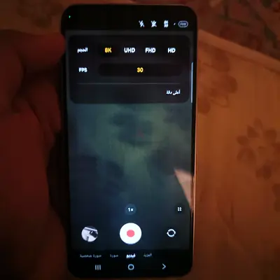 Samsung smartphone in working condition with camera recording (used)