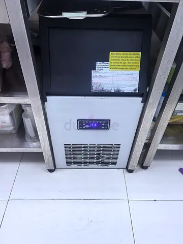 Ice maker