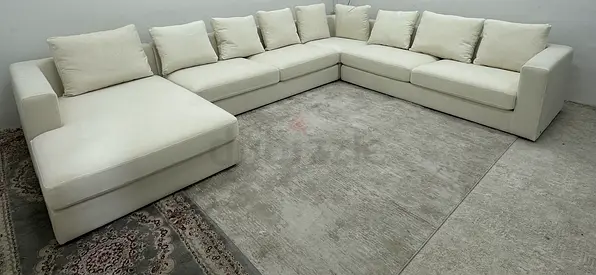 Like new condition the one brand Ushape sofa