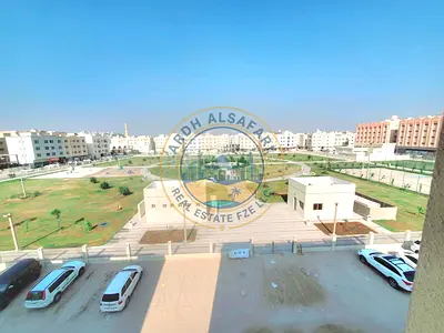 One month free No Cash Deposit Lavish studio family Bullding park view