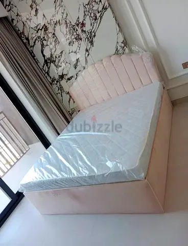Brand New Luxury Bed king size 180cm 200cm with medical mattress available