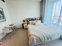 Furnished Studio | Skyline View | Modern Finishes