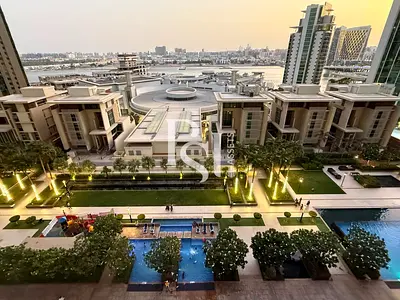 Corner Unit | Fully Furnished | Upgraded Unit