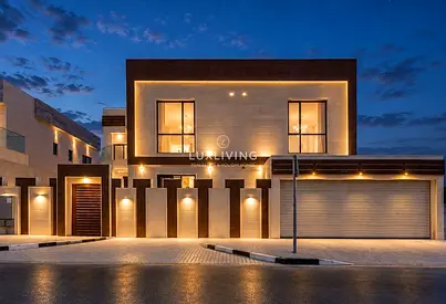 Vacant | Elevated Location | Private Pool