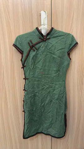 Chinese dress
