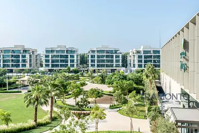 Park Views | Quite Community | Bright Unit