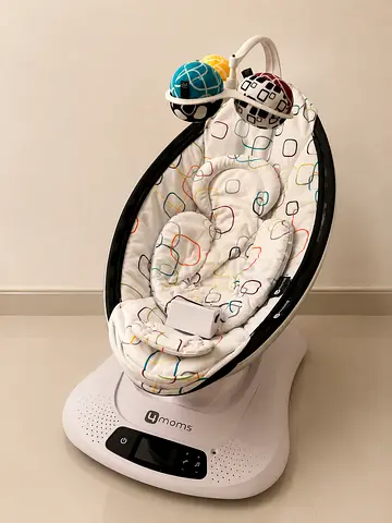 Baby swing