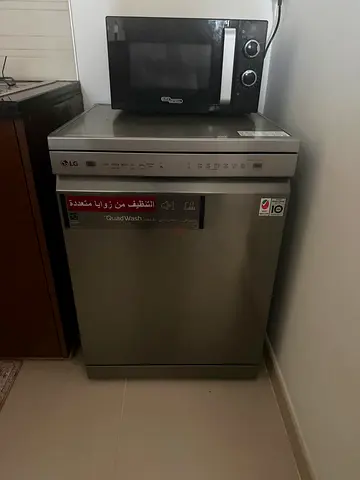LG DISHWASHER QUADWASH
