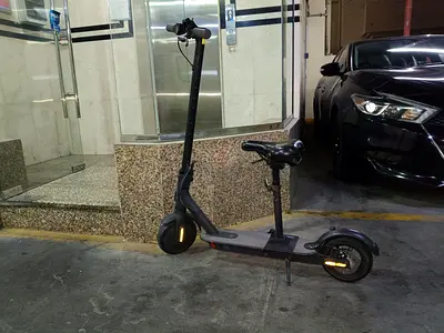 Xiomi electric scooter with seat