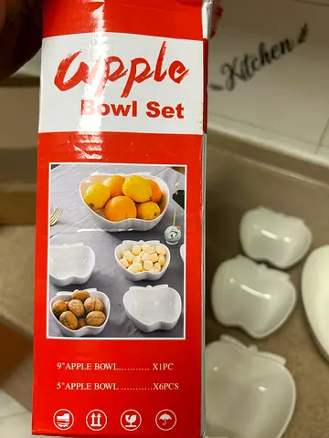 7 Piece Fine Porcelain Apple Shape Bowl Set
