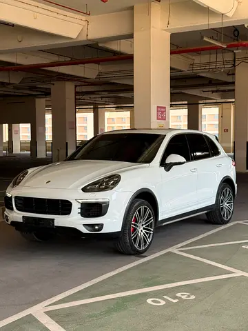 Porsche Cayenne S 2015 GCC Specs - Excellent Condition