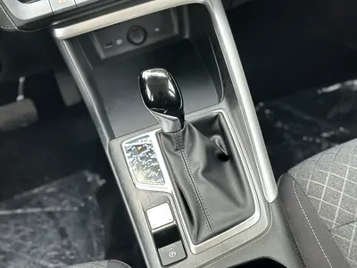 MG ZS Standard, миниатюра 15