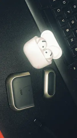 Apple airpods 4 ANC with free premium cover