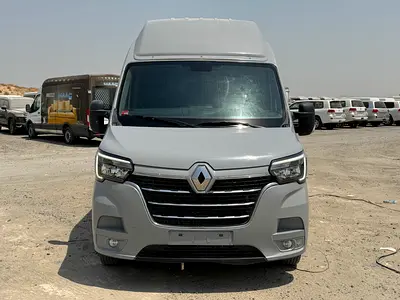 Renault Master 2021 2.3T Panel Van L4H3 - GCC Specs - Excellent Condition