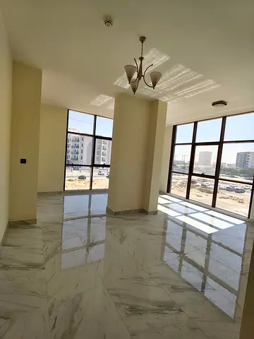 BRAND NEW | VACANT | SPACIOUS LAYOUT