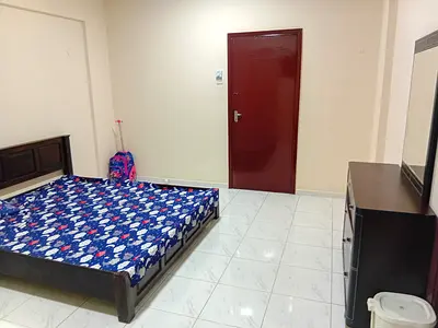 HOT OFFER SHARING room AVAILABLE FAMILY BUILDING 1800