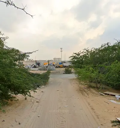 ارض صناعيه / موقع مرغوب/ مساحه ممتازه