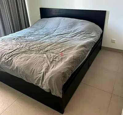 Ikea malm King size bed with matters 2 storage