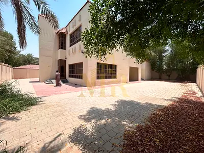 🏡✨ فيلا فاخرة مع ملحق للبيع في الهليو 2 - عجمان ✨🏡