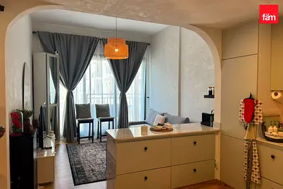 Upgraded Fully Furnished| Ready To Move| Pool View