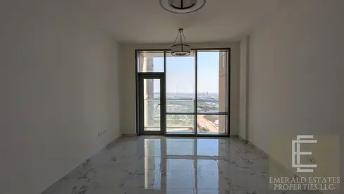 MODERN LUXURY | CANAL VIEW | VACANT