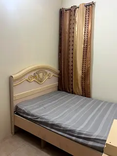 Partition room available Dip-1