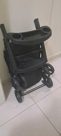 Juniors Bailey Deluxe Compact Folding Stroller in excellent condition,Brand-Juniors