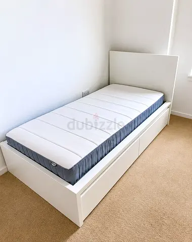 IKEA malm bed with 2 storage drawers for sale