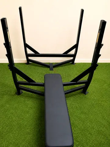 Flat bench