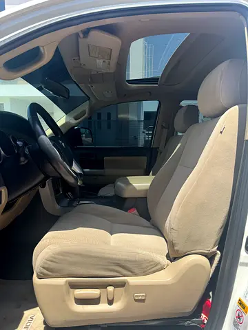2015 Toyota SEQUOIA 照片 14