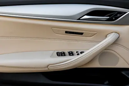 BMW 5 Series 520i, миниатюра 13