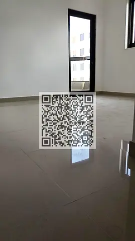 غرفه وصاله و2حمام وبلكونه ومساحه واسعه واطلاله مميزه وبراكن