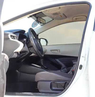 صورة 9 لـ 2020 Toyota COROLLA