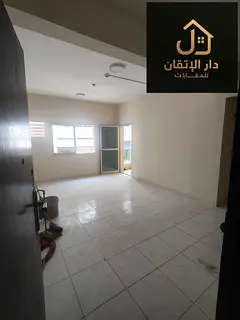 🔥 2 Bedroom Apartment with Balcony for Rent in Al Rolla – No Security Deposit & Prime Locat