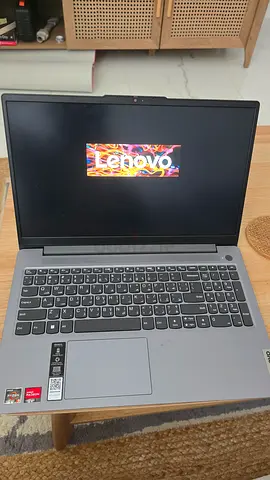 Lenovo IdeaPad slim 3