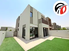 LUXURY LIVING CORNER 4BHK+MAID VILLA || NEAR POOL & PARK || 190K