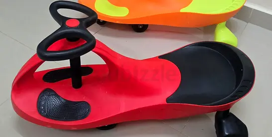 Plasma Car / Wiggle Ride-On Toys - Red
