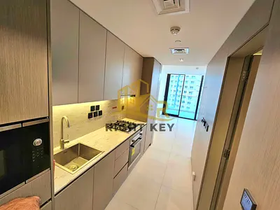 LAVISH / FITTED KITCHEN/ MODERN/ STUDIO/45K