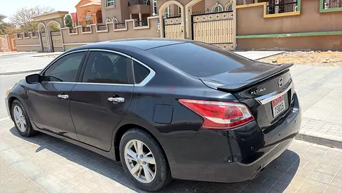 2013 Nissan Altima SV | American Specs | Well Maintained