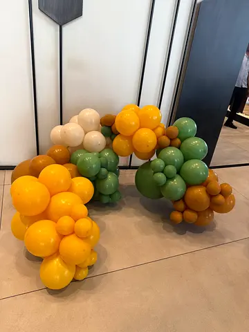 Balloon garland for sale