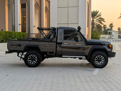 صورة 18 لـ 2008 Toyota LAND CRUISER 70 SERIES