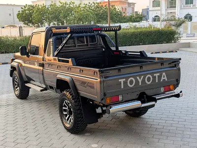 صورة 17 لـ 2008 Toyota LAND CRUISER 70 SERIES