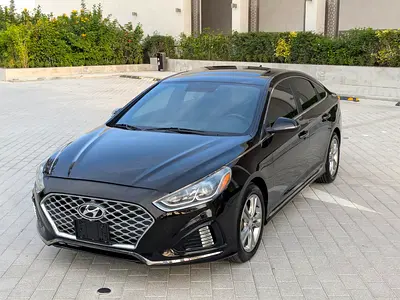 Hyundai Sonata 2018 Sport US Specs Premium Condition 4Cyl Full Option With Sunroof