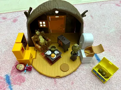 Simba Bear’s House