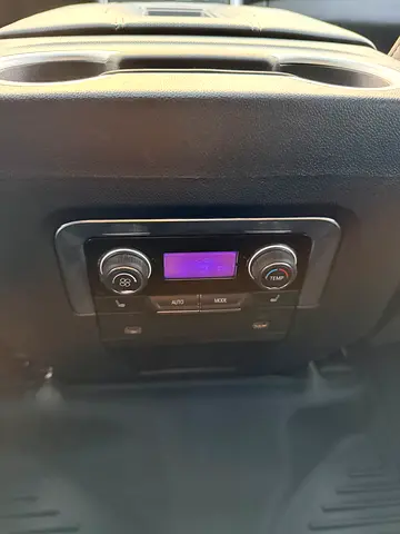 2022 GMC YUKON — миниатюра 9