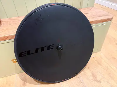 Elite Carbon Disc Wheel – SRAM XDR 12-Speed | Schwalbe Pro One