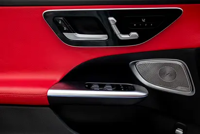 صورة مصغرة 13 لـ 2024 Mercedes-BENZ C-CLASS