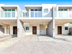 Spacious 3BR Villa | Vacant Unit | Community View