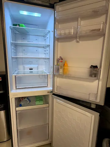 Hitachi Used single-door refrigerator with freezer compartment - working condition