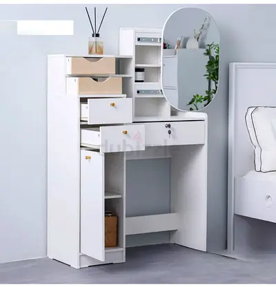 Dresser with mirror